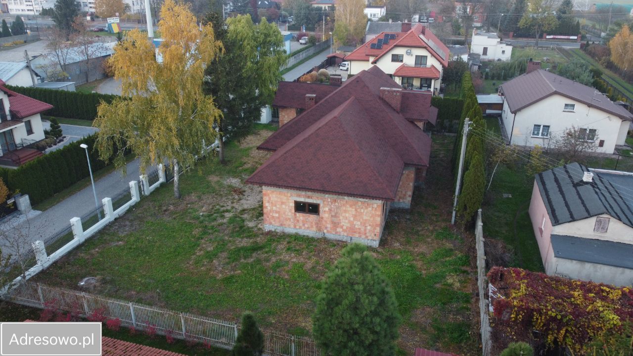 dom wolnostojący, 6 pokoi Władysławów. Zdjęcie 3