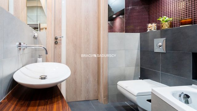 Mieszkanie 3-pokojowe Kraków Dębniki, ul. dr. Jana Piltza. Zdjęcie 11