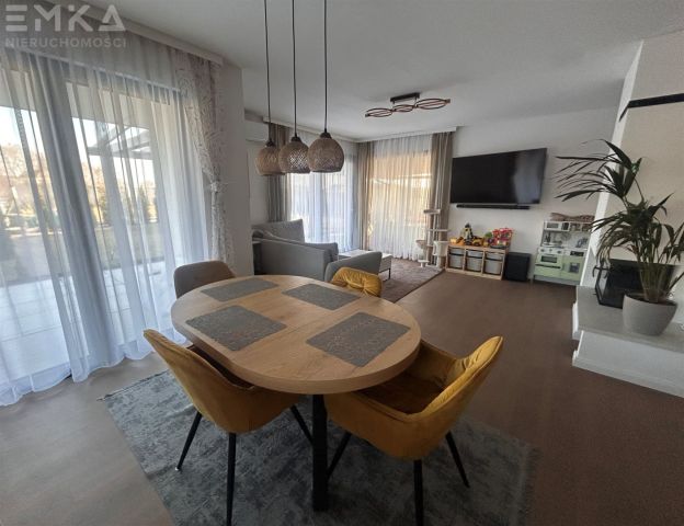 dom wolnostojący, 3 pokoje Sadłóżek. Zdjęcie 7