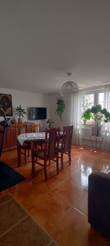 bliźniak, 4 pokoje Gracze, ul. Kolonia Robotnicza. Zdjęcie 4