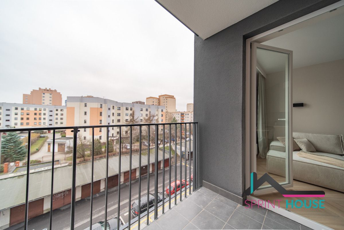 Mieszkanie 3-pokojowe Warszawa Praga-Południe, ul. Jana Nowaka-Jeziorańskiego. Zdjęcie 9