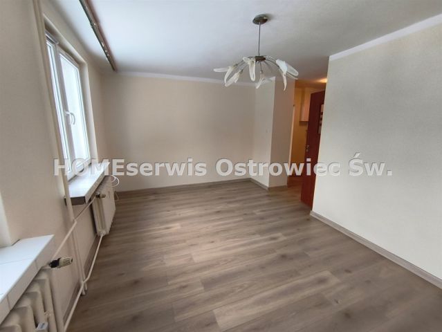 Mieszkanie 3-pokojowe Ostrowiec Świętokrzyski Centrum. Zdjęcie 4