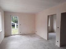 Mieszkanie 3-pokojowe Kraśnica Kraśnica-Kolonia. Zdjęcie 3