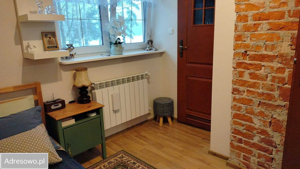 dom wolnostojący, 3 pokoje Chlewiska, ul. Klonowa. Zdjęcie 17