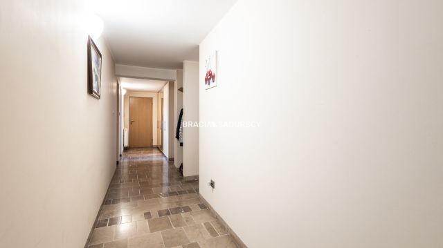 dom wolnostojący, 8 pokoi Zabierzów, ul. Krakowska. Zdjęcie 31