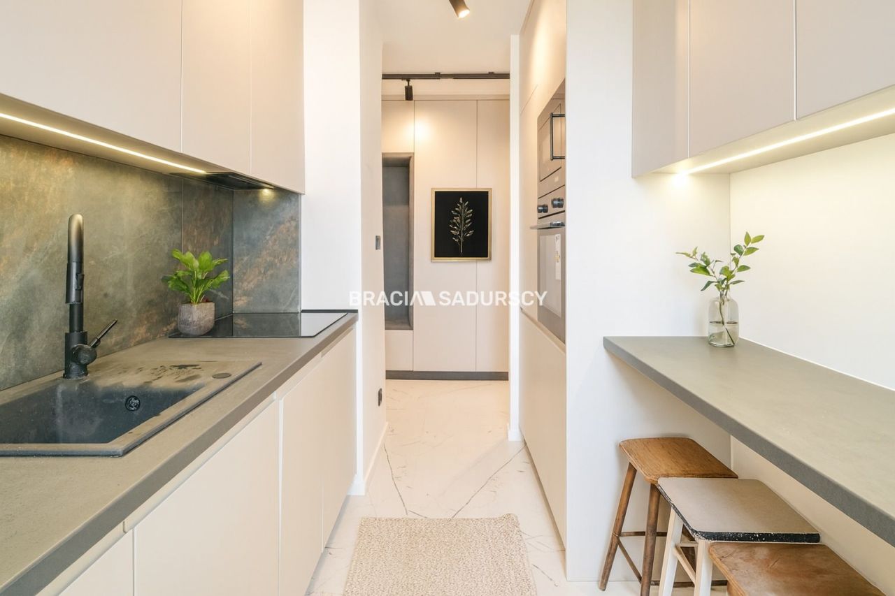 Mieszkanie 3-pokojowe Kraków Krowodrza, ul. Rolnicza. Zdjęcie 3