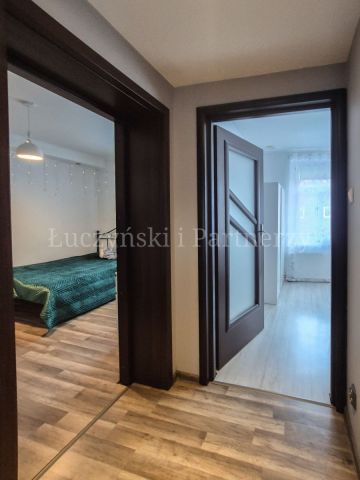 Mieszkanie 4-pokojowe Jelenia Góra. Zdjęcie 17