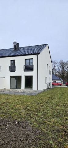 bliźniak, 5 pokoi Krępice. Zdjęcie 1