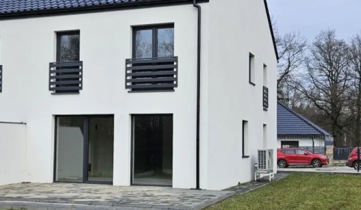 bliźniak, 5 pokoi Krępice