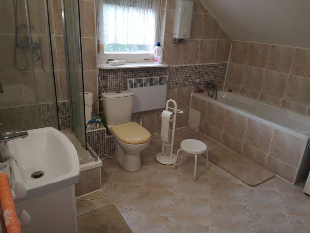 dom wolnostojący, 4 pokoje Ruda. Zdjęcie 9