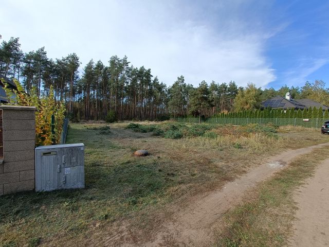 Działka budowlana Sęk. Zdjęcie 1