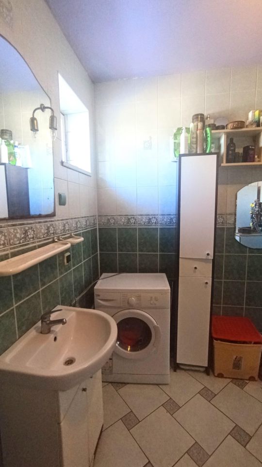 dom wolnostojący, 4 pokoje Kielce Baranówek, ul. Stefana Czarnieckiego. Zdjęcie 4