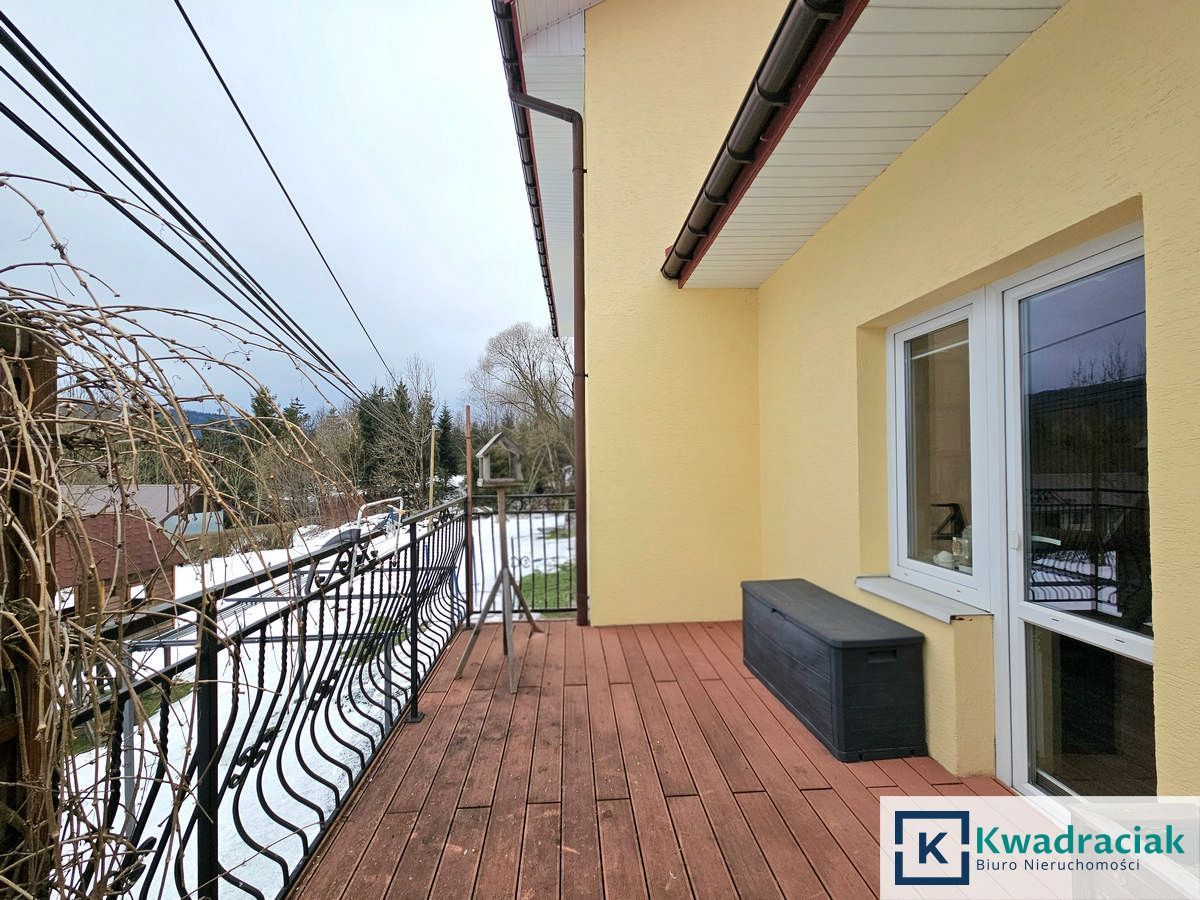dom wolnostojący, 8 pokoi Ustrzyki Dolne, ul. Lotników. Zdjęcie 8