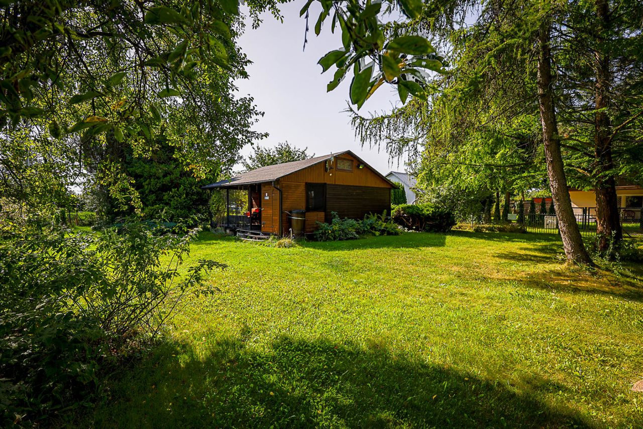 Działka rekreacyjna Kajetany, ul. Brzozowa. Zdjęcie 1