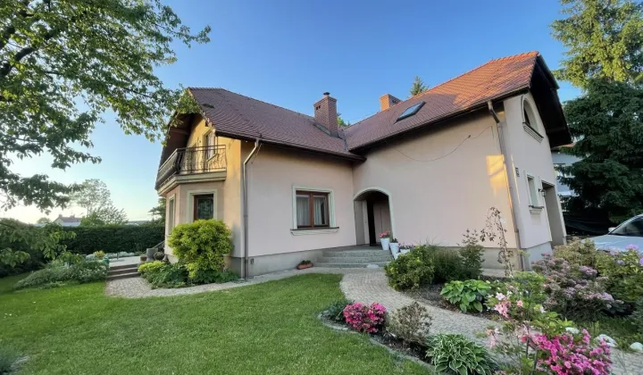 dom wolnostojący, 5 pokoi Bielsko-Biała Leszczyny, ul. Bolesława Prusa