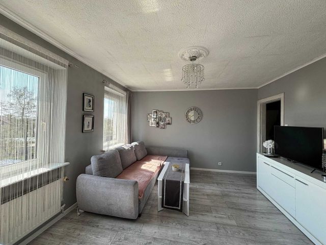 Mieszkanie 2-pokojowe Kobylnica, ul. Główna. Zdjęcie 1