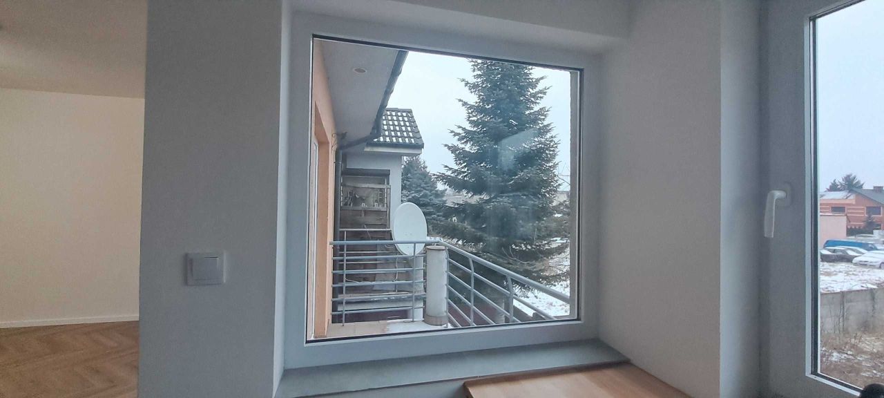 Mieszkanie 3-pokojowe Plewiska. Zdjęcie 8