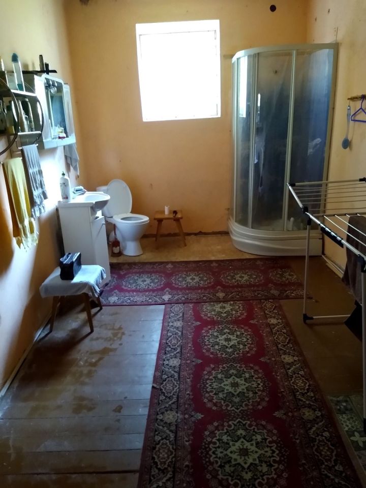 dworek, 10 pokoi Bereść. Zdjęcie 14