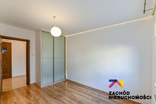 Mieszkanie 3-pokojowe Zielona Góra, ul. Jerzego Waszczyka. Zdjęcie 11