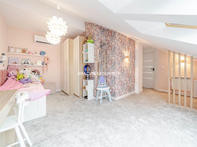 Mieszkanie 4-pokojowe Kraków Kozłówek, ul. prof. Tadeusza Seweryna. Zdjęcie 9