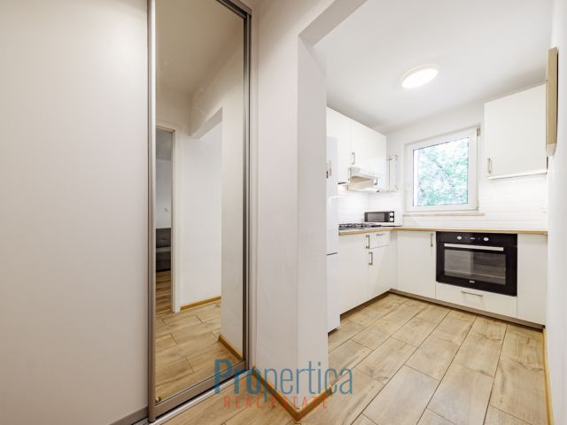 Mieszkanie 3-pokojowe Warszawa Śródmieście, ul. Mordechaja Anielewicza. Zdjęcie 8