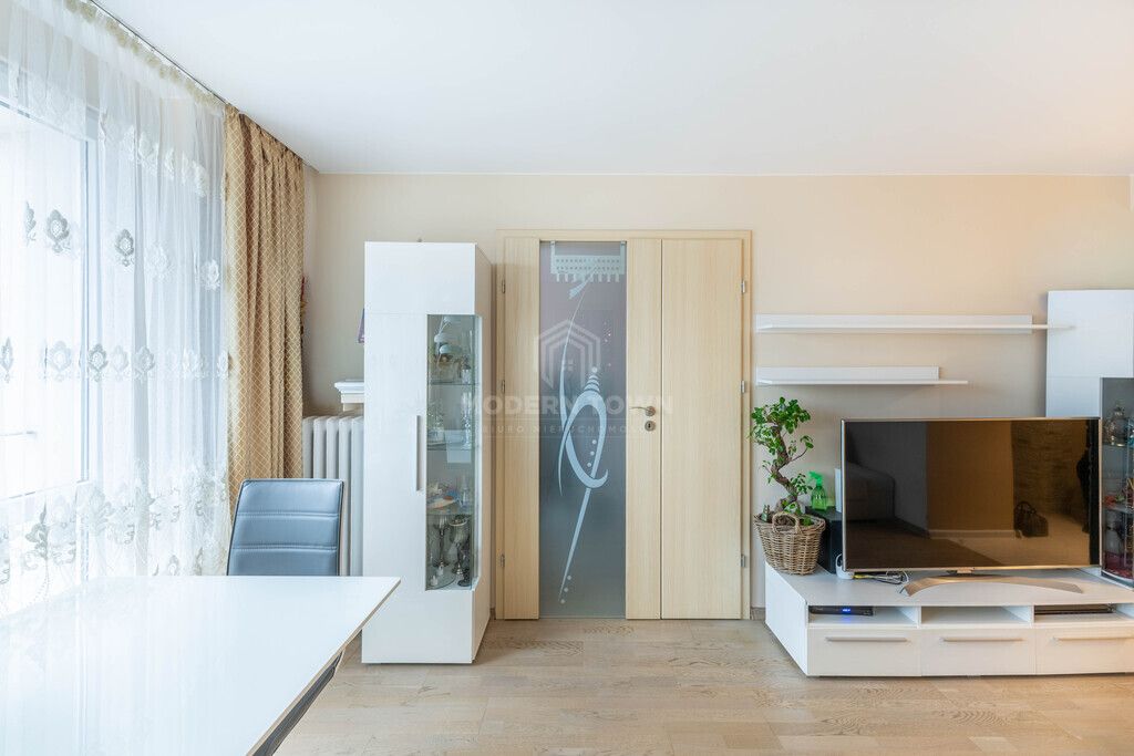 Mieszkanie 3-pokojowe Warszawa Wola, ul. Okopowa. Zdjęcie 3