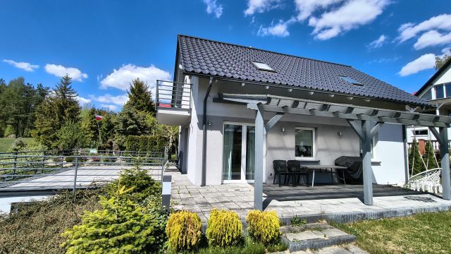 dom wolnostojący, 5 pokoi Mściszewice. Zdjęcie 1