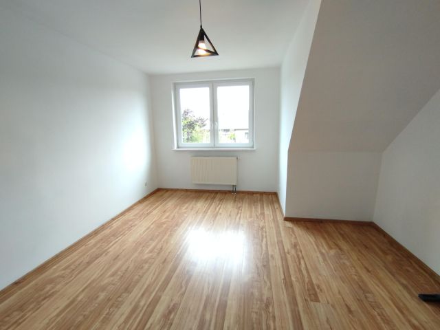 Mieszkanie 3-pokojowe Jelenia Góra Zabobrze. Zdjęcie 4