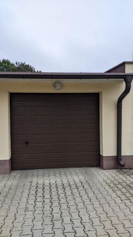 Garaż/miejsce parkingowe Pionki, ul. Przemysłowa. Zdjęcie 1