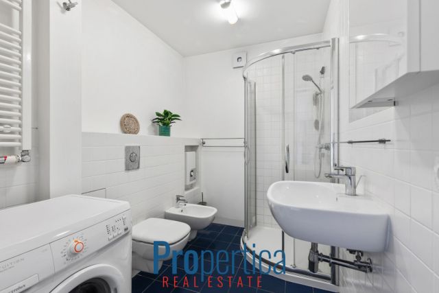 Mieszkanie 3-pokojowe Warszawa, ul. Hoża. Zdjęcie 9