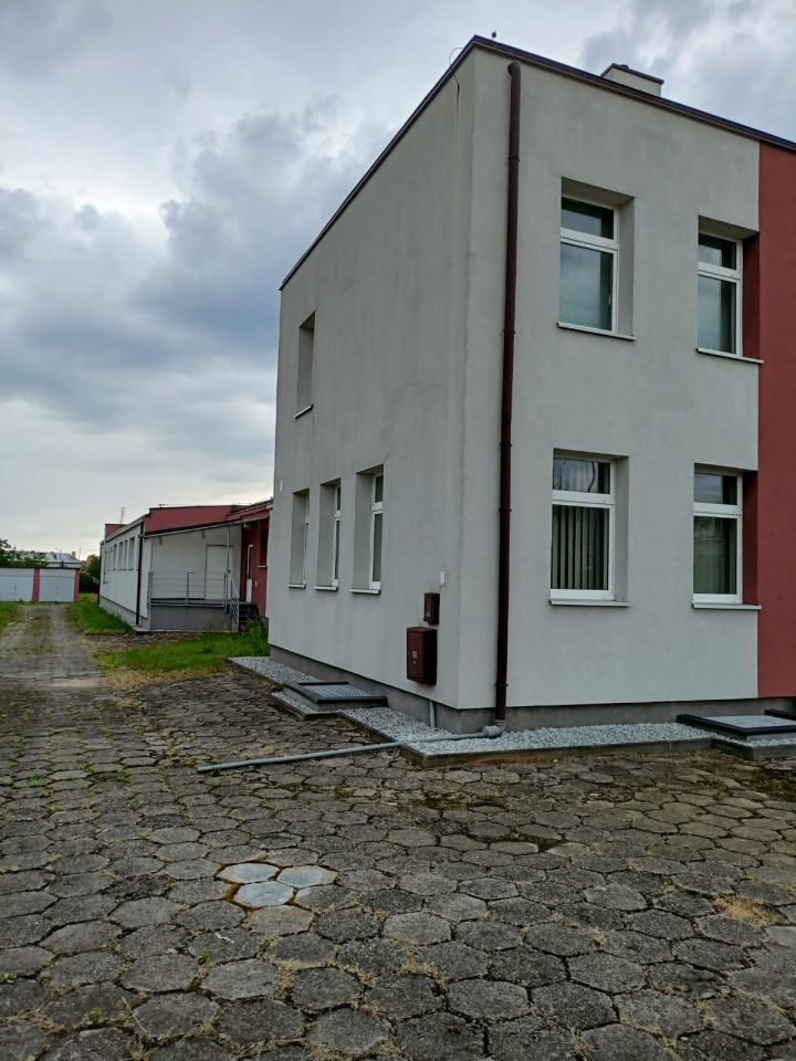 Hala/magazyn Poddębice, ul. Targowa. Zdjęcie 4