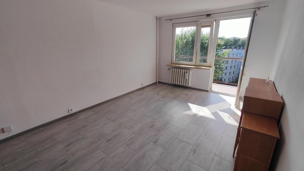 Mieszkanie 1-pokojowe Łódź Widzew, ul. Michała Lermontowa. Zdjęcie 1