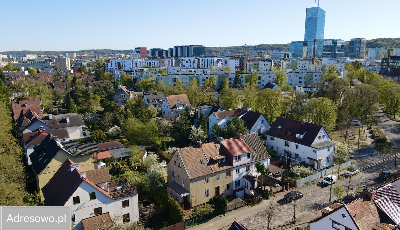 dom szeregowy, 5 pokoi Gdańsk Przymorze, ul. Słowiańska. Zdjęcie 2