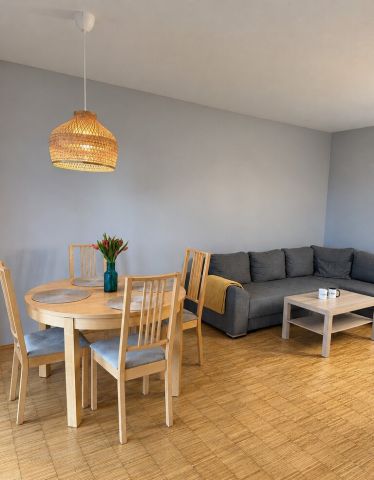 Mieszkanie 3-pokojowe Poznań Rataje, ul. Katowicka. Zdjęcie 2