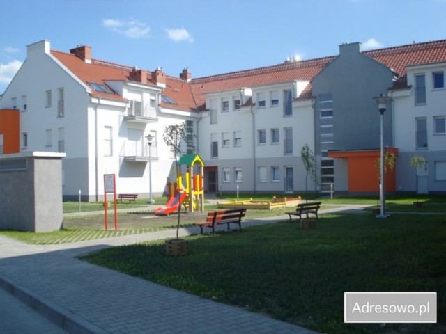 Mieszkanie 4-pokojowe Gniezno, ul. Wincentego Pstrowskiego. Zdjęcie 1