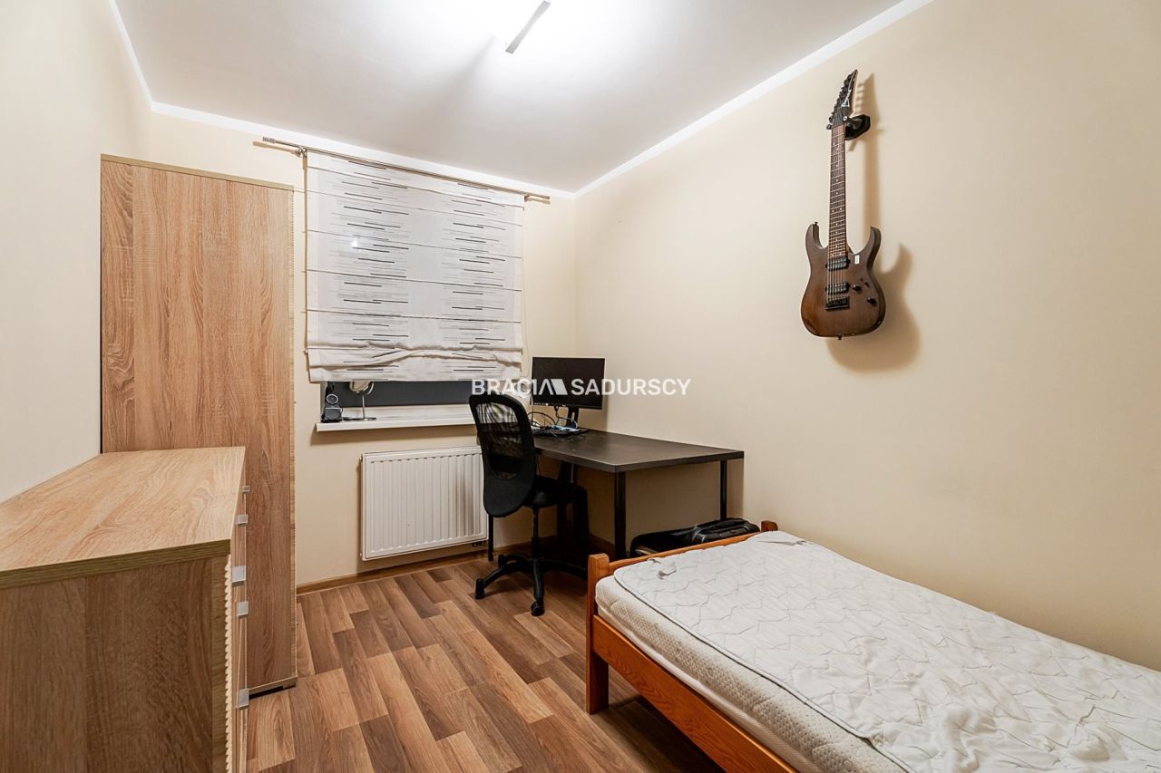 Mieszkanie 3-pokojowe Kraków Łagiewniki-Borek Fałęcki, ul. Aleksandra Fredry. Zdjęcie 8