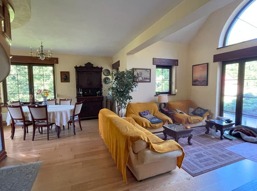 dom wolnostojący, 5 pokoi Puszcza. Zdjęcie 11