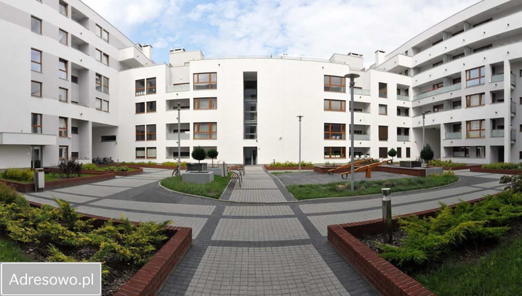 Mieszkanie 3-pokojowe Poznań Grunwald, ul. Wojskowa. Zdjęcie 2