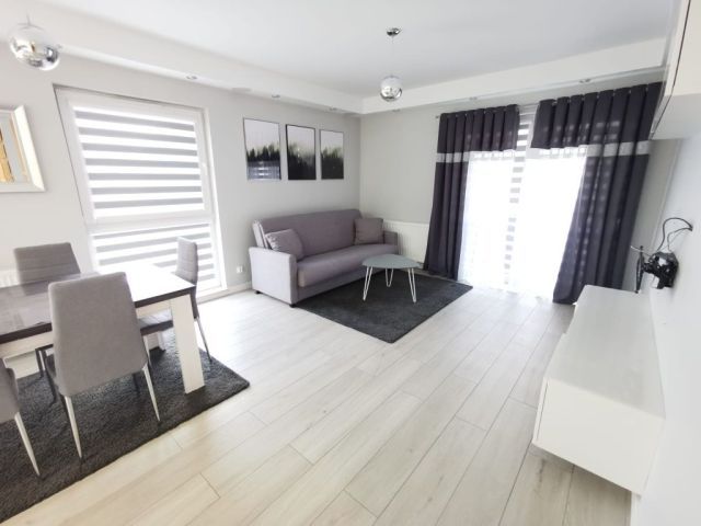 Mieszkanie 3-pokojowe Gdańsk Jasień. Zdjęcie 1