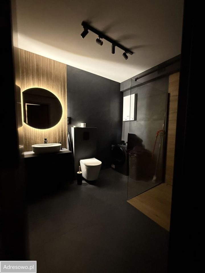 Mieszkanie 4-pokojowe Legnica. Zdjęcie 15