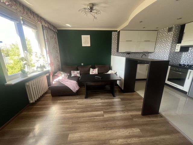 Mieszkanie 3-pokojowe Kraków Bronowice, ul. Złoty Róg. Zdjęcie 1