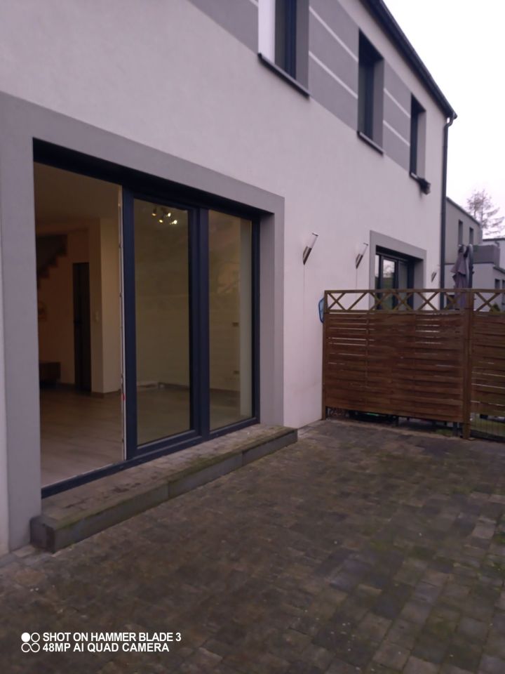 Mieszkanie 4-pokojowe Luboń. Zdjęcie 2