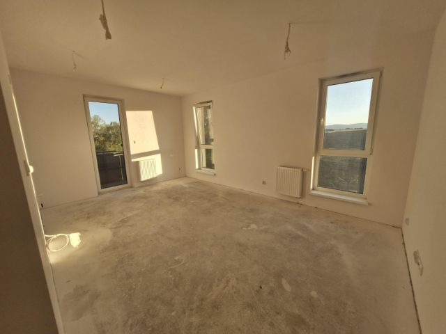 Mieszkanie 4-pokojowe Kłodzko, ul. Letnia. Zdjęcie 1