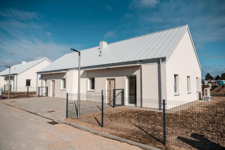 bliźniak, 4 pokoje Iława. Zdjęcie 1