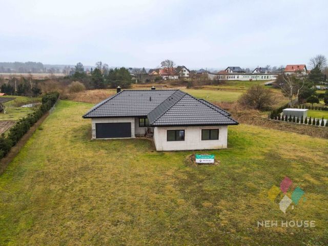 dom wolnostojący, 4 pokoje Smolajny. Zdjęcie 14