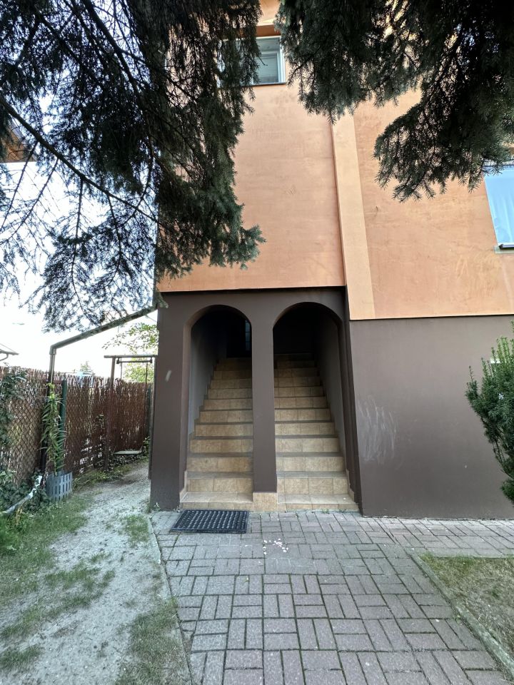 dom wolnostojący, 6 pokoi Płock, ul. Kalinowa. Zdjęcie 2