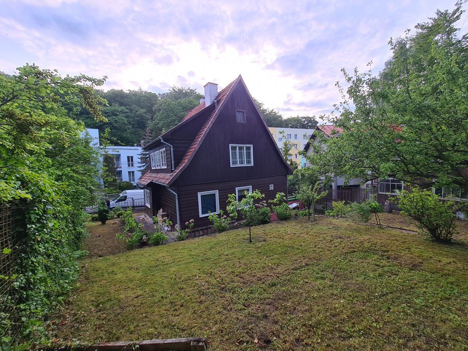 dom wolnostojący, 6 pokoi Gdynia Działki Leśne, ul. Tatrzańska. Zdjęcie 3