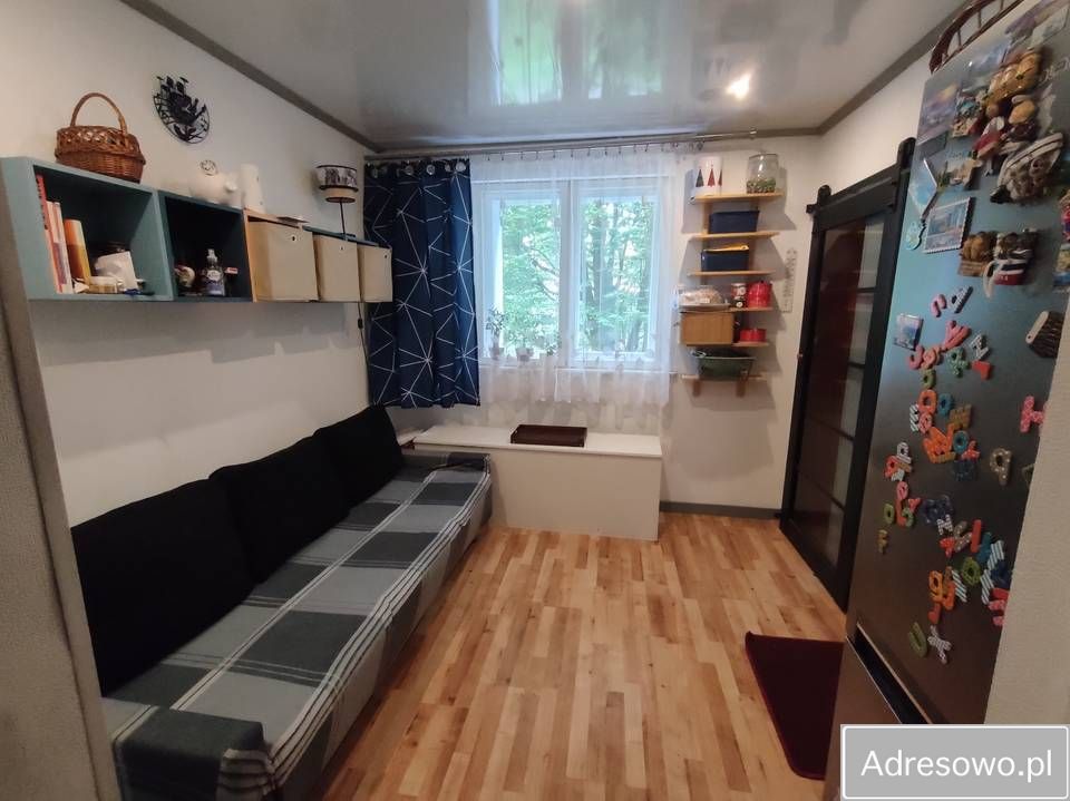 Mieszkanie 3-pokojowe Zabrze Centrum, ul. ks. Konstantego Damrota. Zdjęcie 3