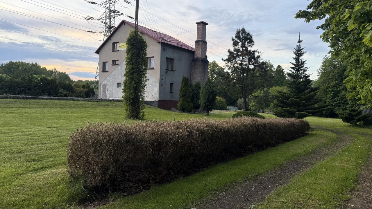 dom wolnostojący, 14 pokoi Wieszowa, ul. Tarnogórska. Zdjęcie 3