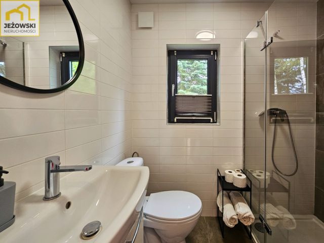 dom wolnostojący, 6 pokoi Biała Góra. Zdjęcie 22